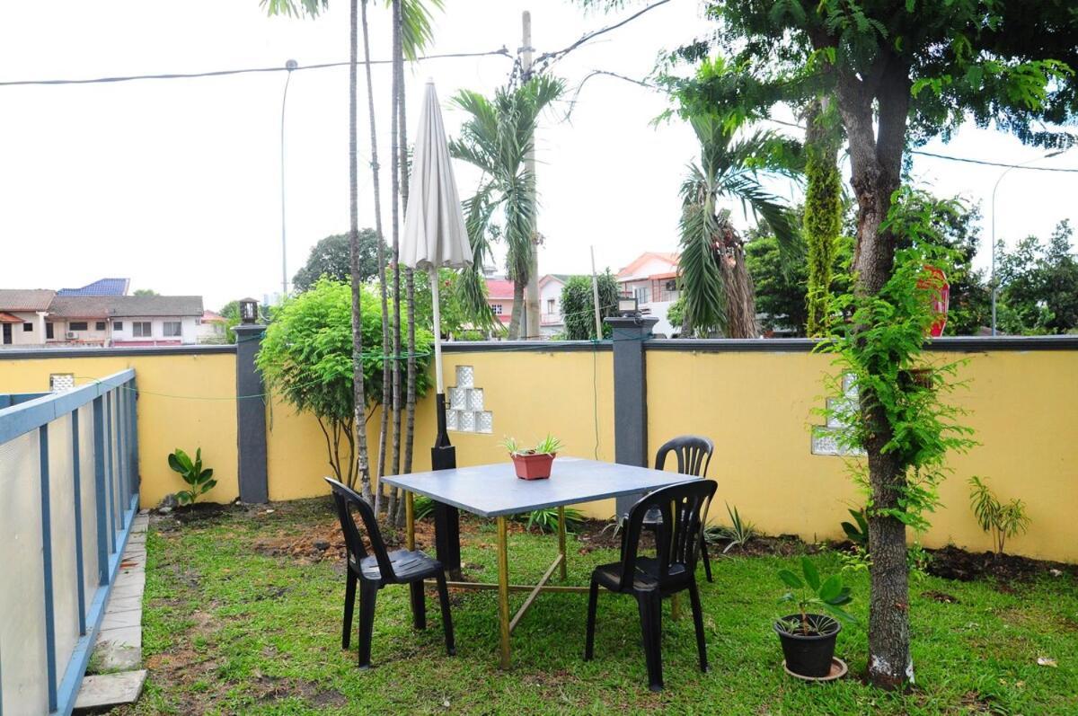 Grayhaus Spacious Bungalow & Garden Villa - Ss3 Petaling Jaya, Near Sunway - Stay Only No Events 外观 照片